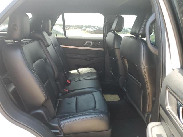 Ford Explorer Xlt Image 11