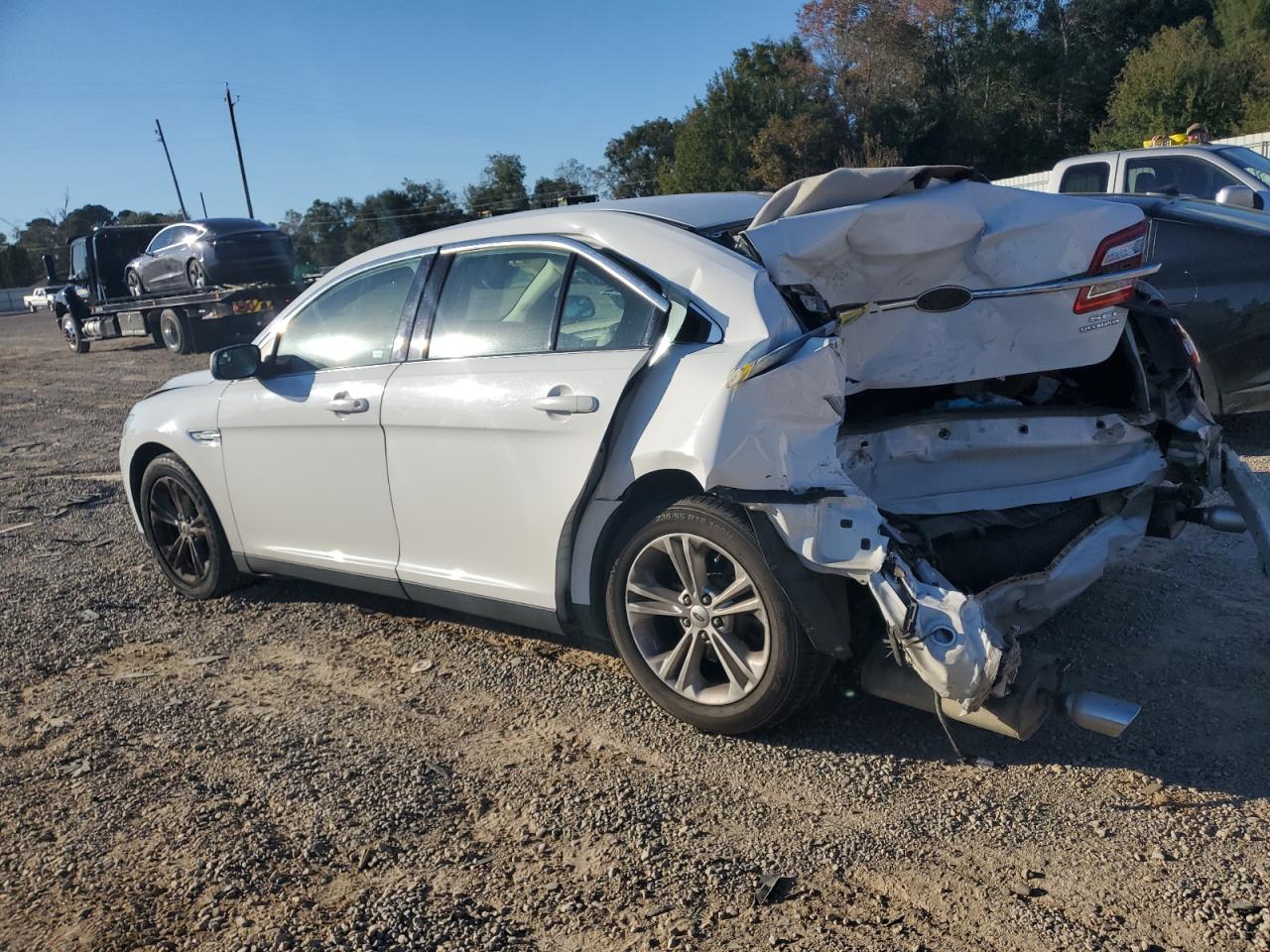 Ford Taurus Sel Image 2