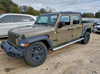  Salvage Jeep Gladiator