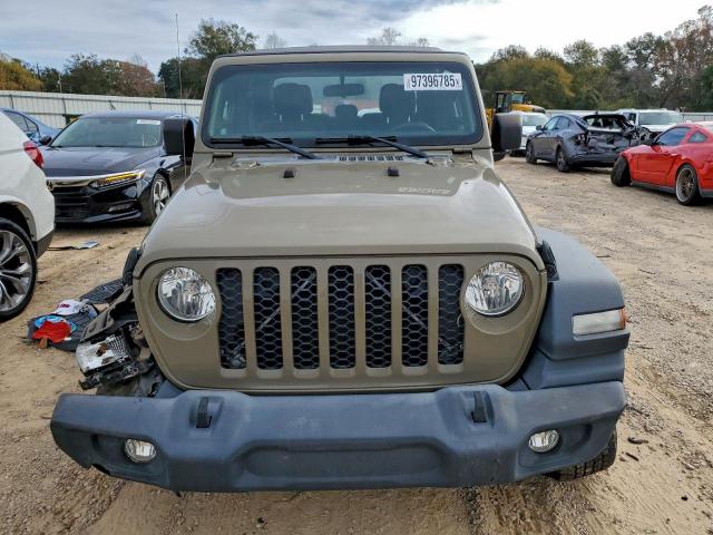 Jeep Gladiator Sport Image 8