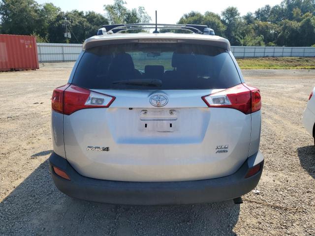 Toyota RAV4 Xle Image 10