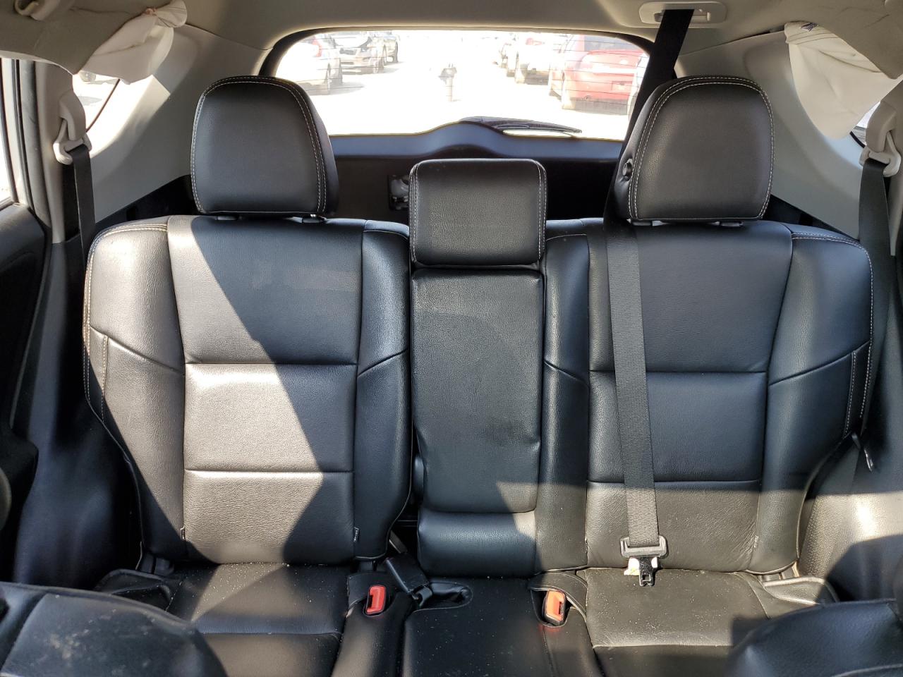 Toyota RAV4 Xle Image 12