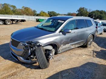  Salvage Cadillac XT6
