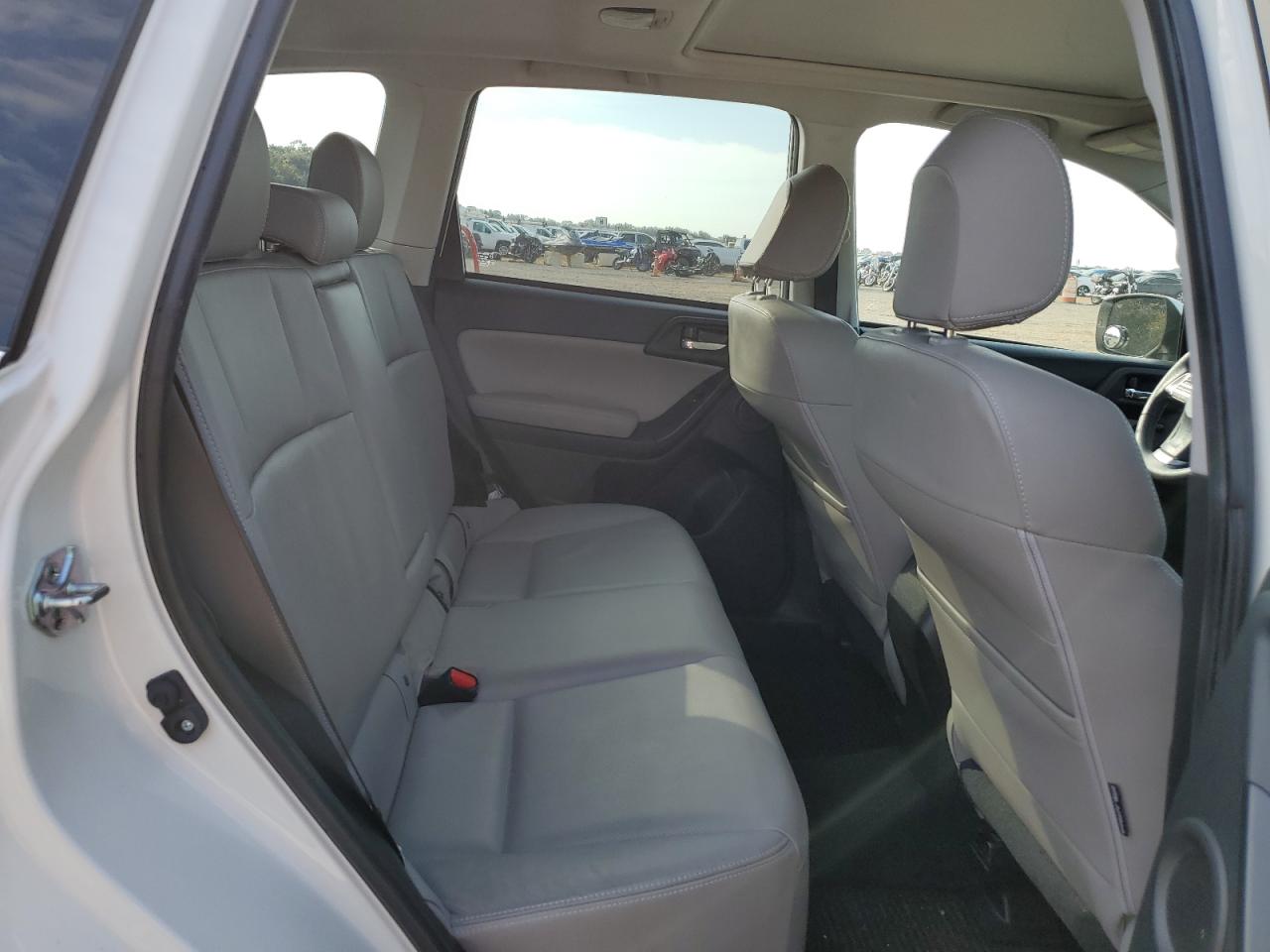 Subaru Forester 2.5i Limited Image 4