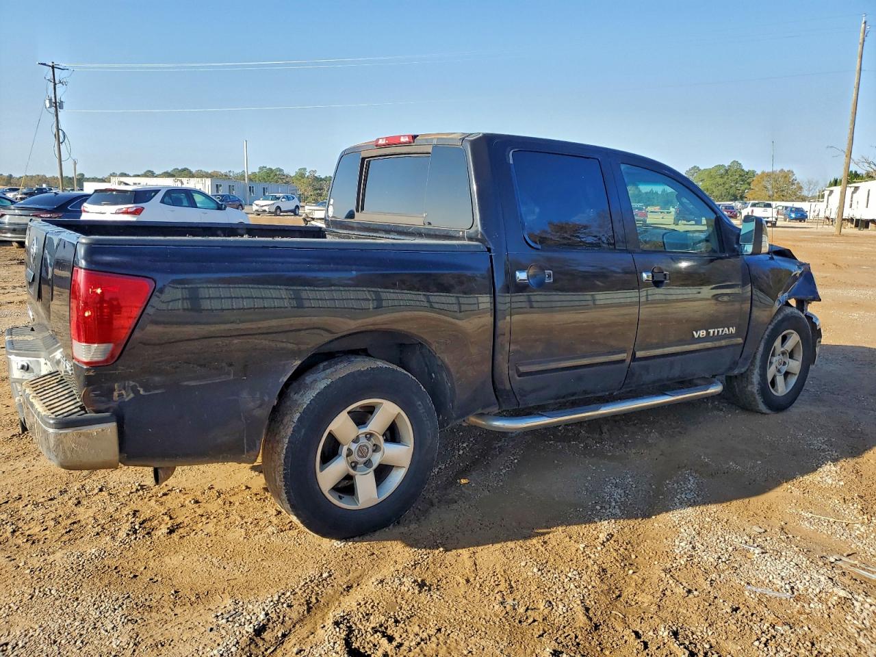 Nissan Titan Xe Image 13