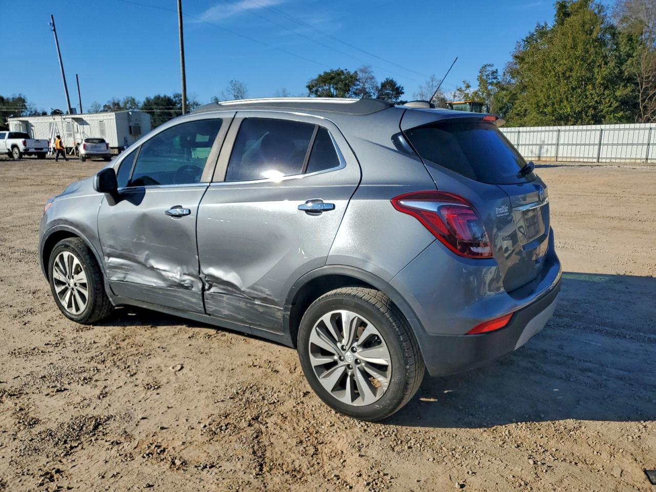 Buick Encore Preferred Image 4