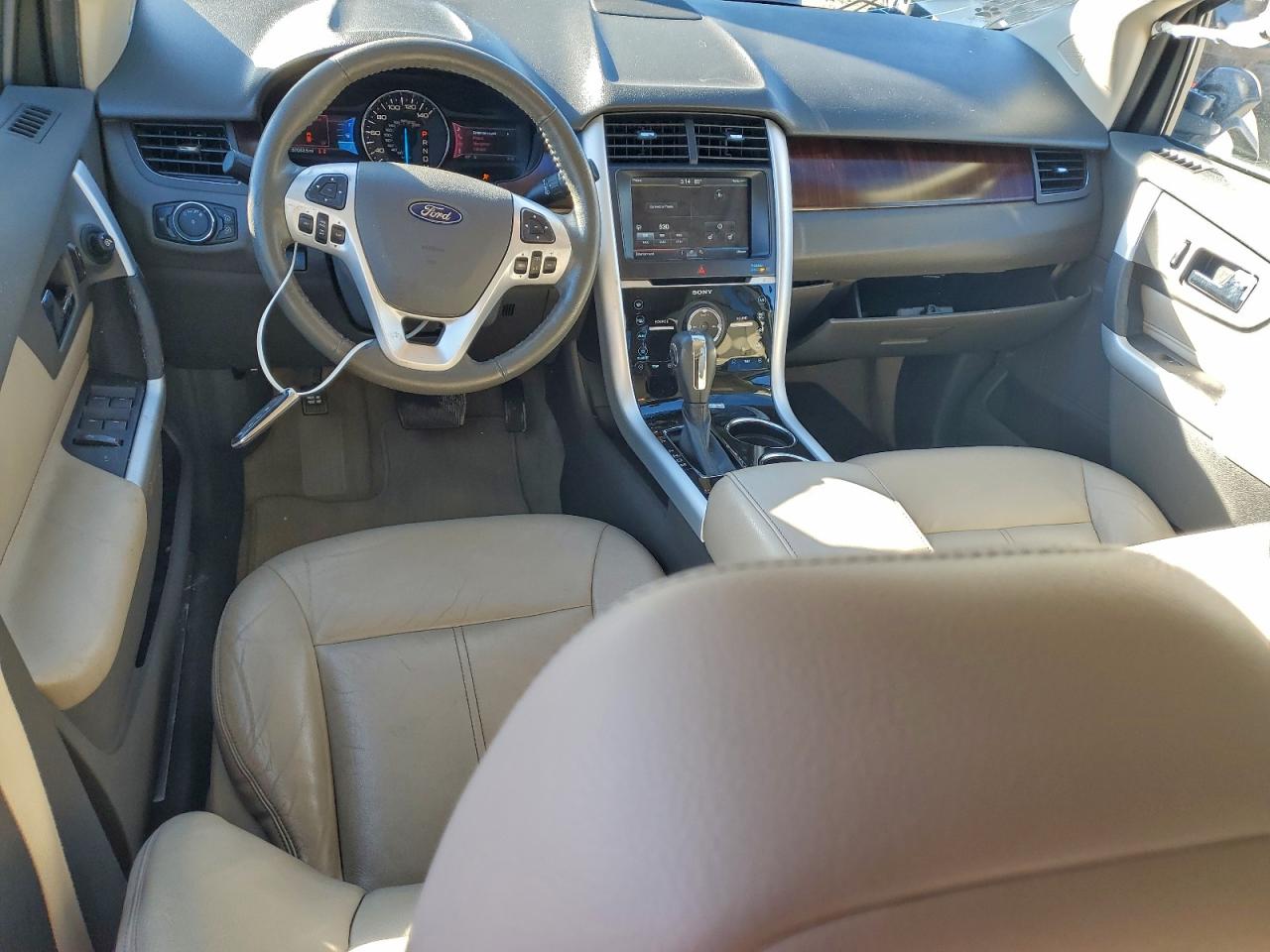 Ford Edge Limited Image 5