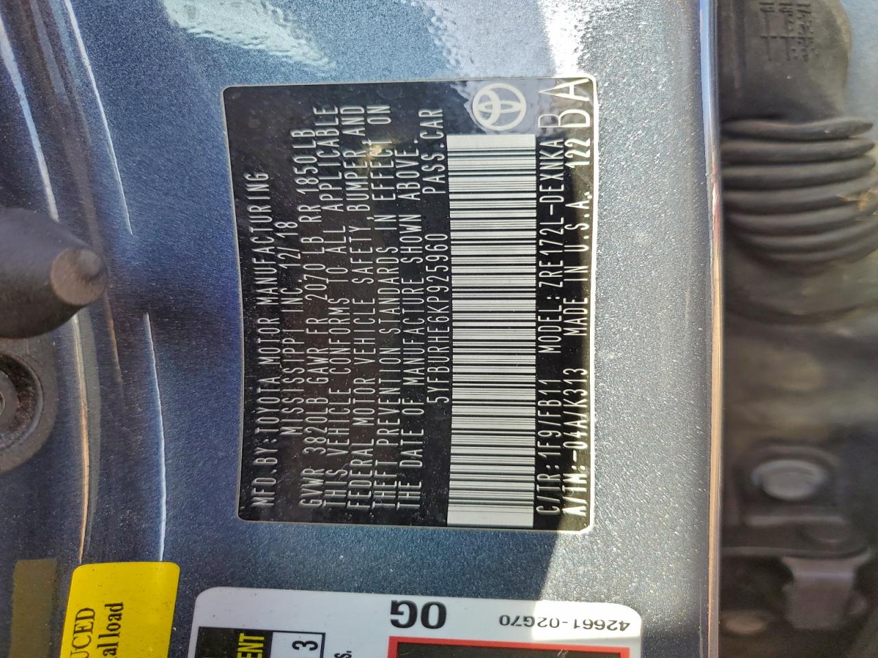 Toyota Corolla L Image 6