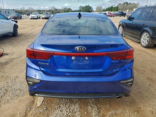 Kia Forte Fe Image 2