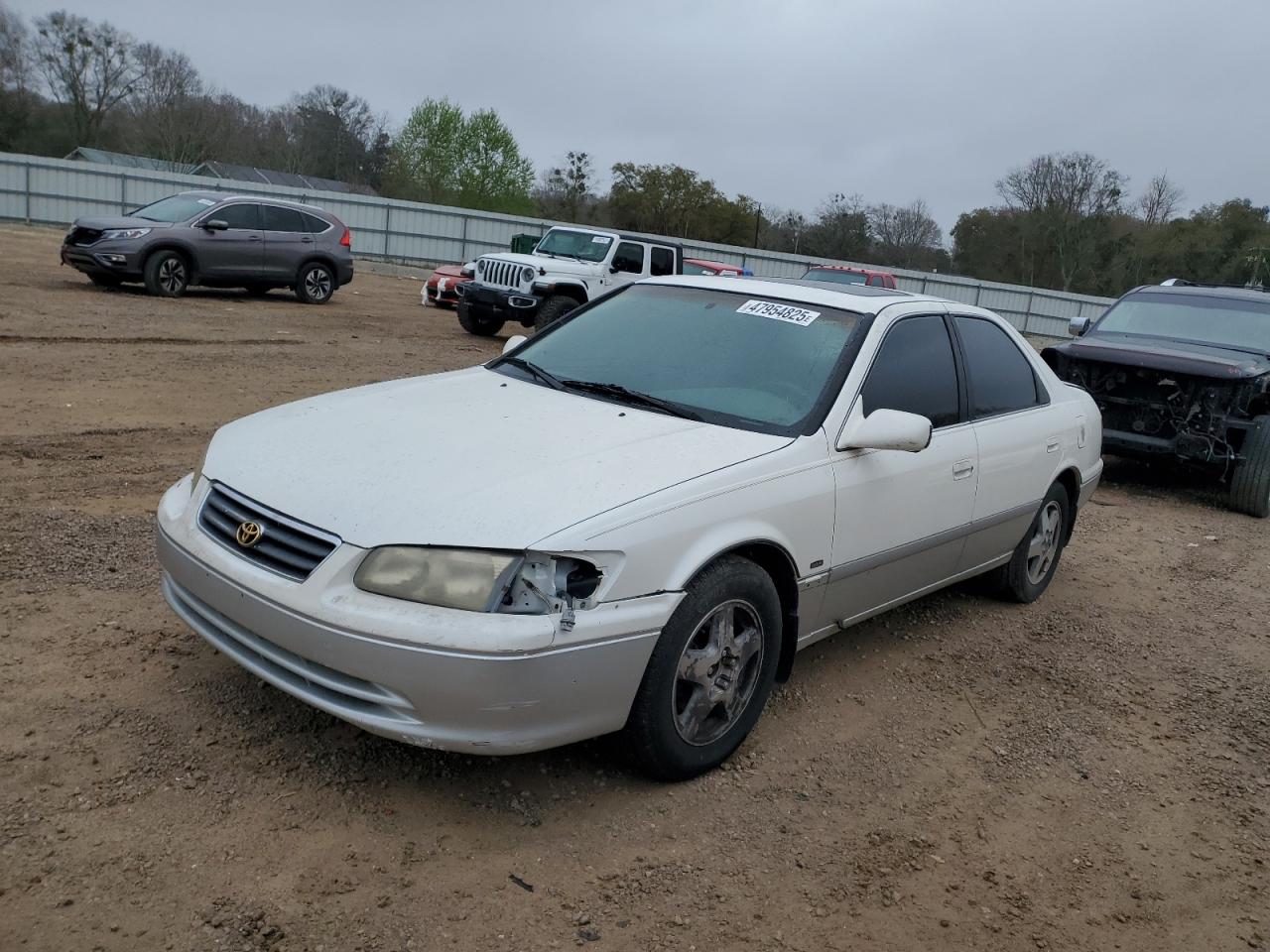 Toyota Camry Ce Image 1