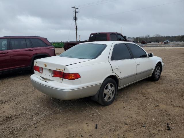 Toyota Camry Ce Image 7