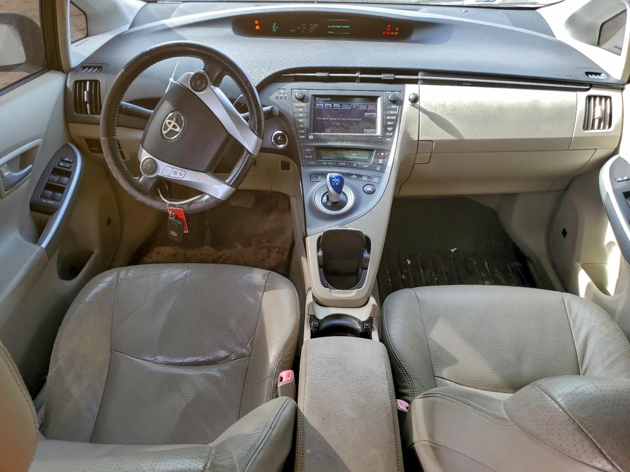 Toyota Prius Image 12