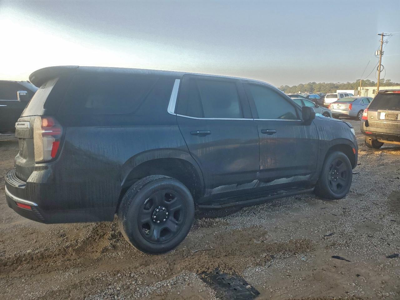 Chev Tahoe C1500 Image 3