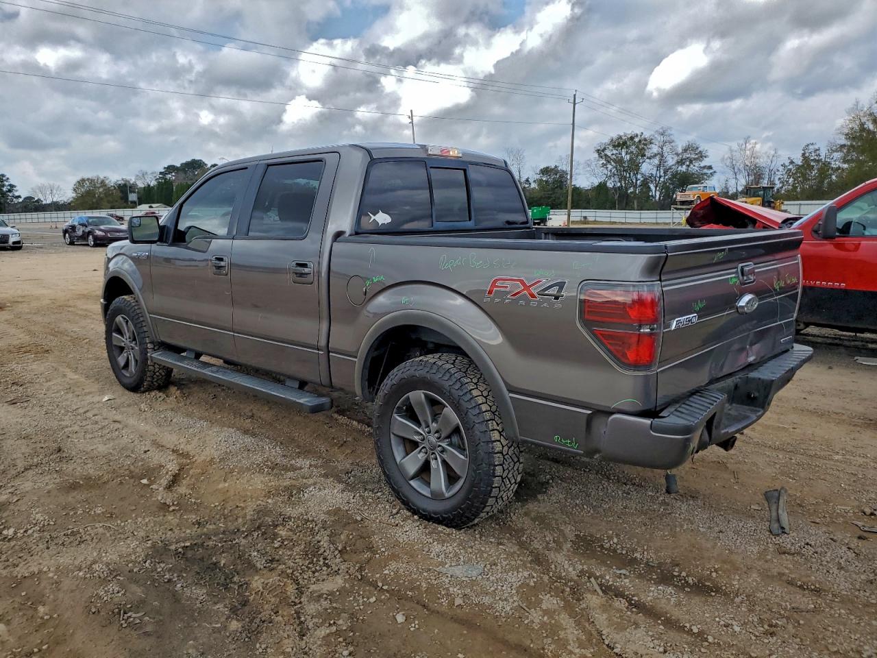 Ford F-150 Supercrew Image 2