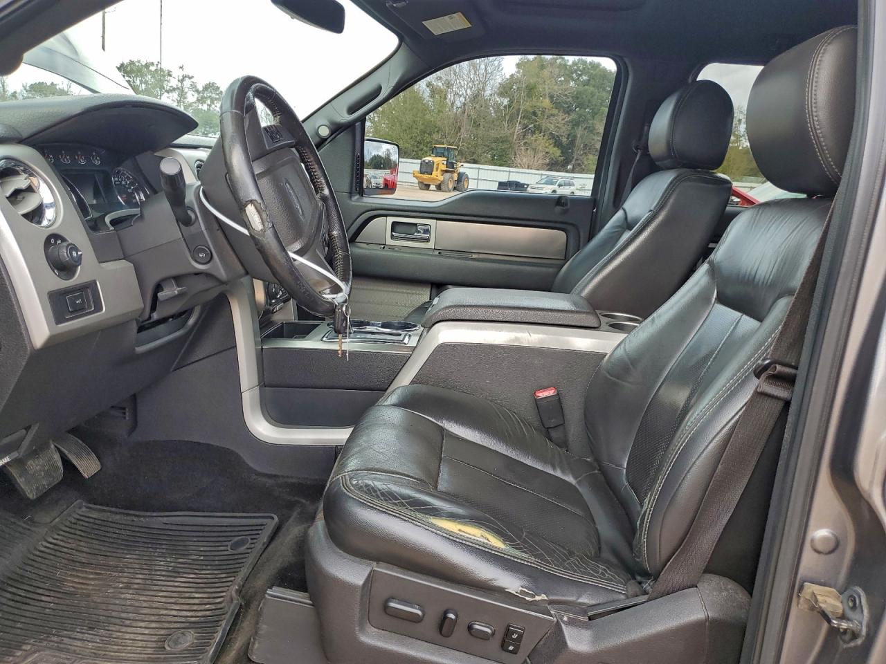 Ford F-150 Supercrew Image 7