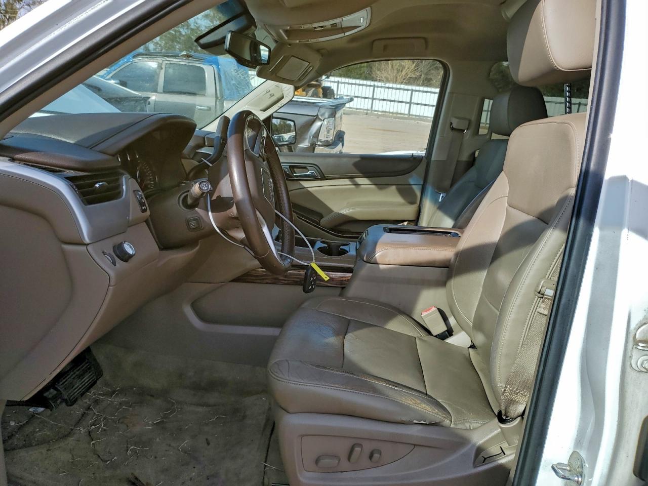 GMC Yukon Slt Image 11