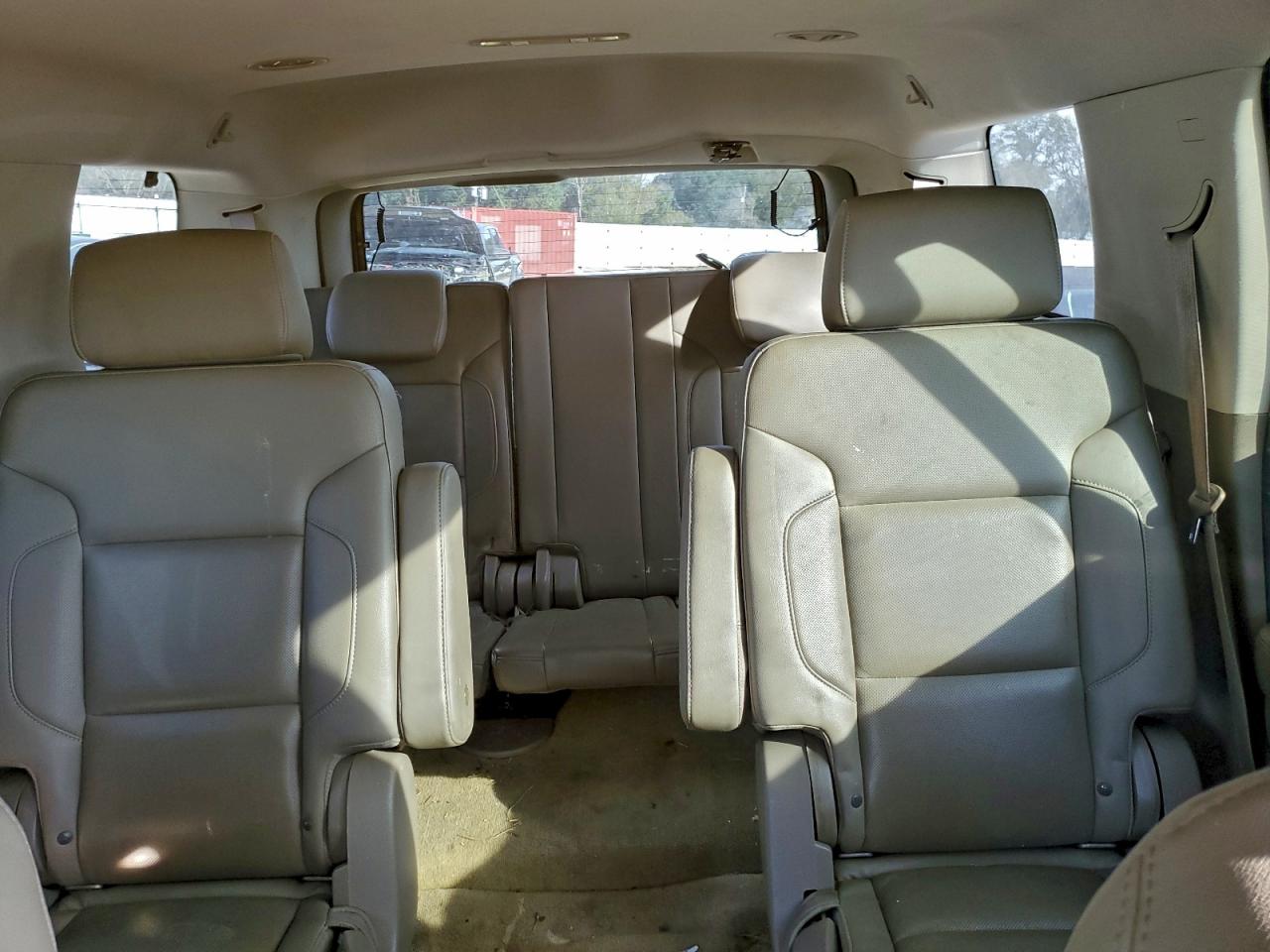 GMC Yukon Slt Image 6