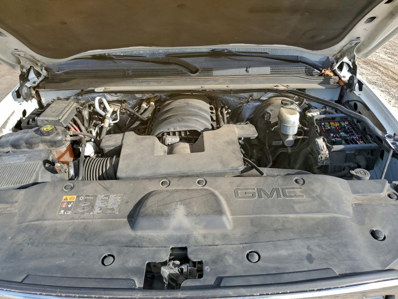 GMC Yukon Slt Image 7