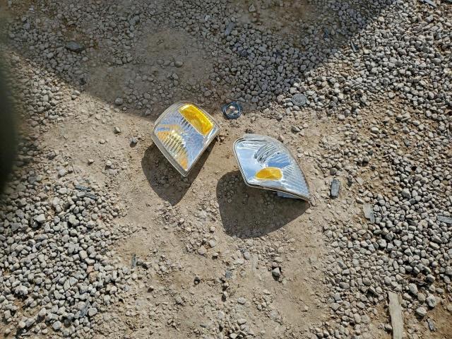 Ford Explorer Image 7