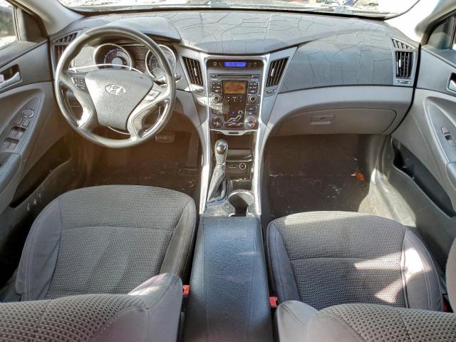 Hyundai SONATA Gls Image 6