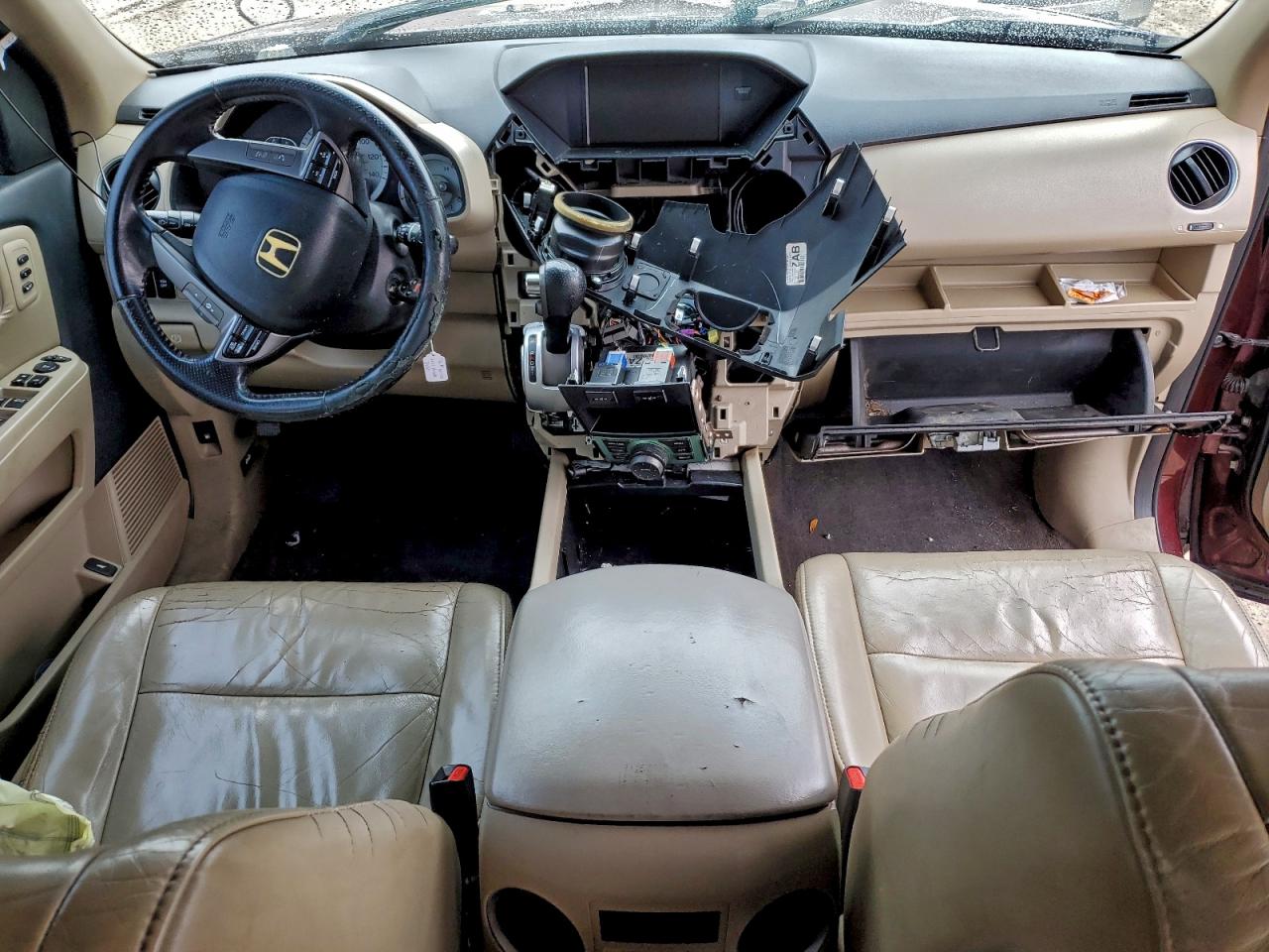 Honda Pilot Touring Image 12