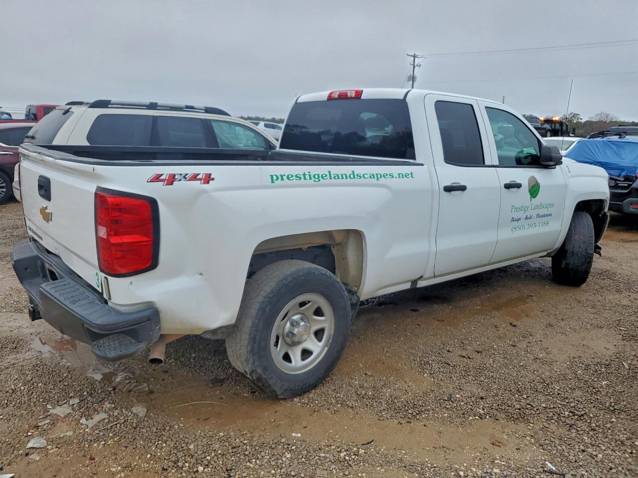 Chevrolet Silverado K1500 Image 3