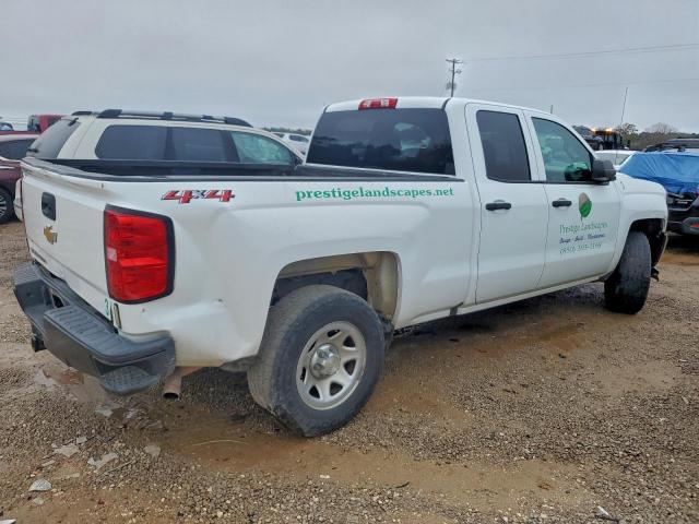 Chevrolet Silverado K1500 Image 3