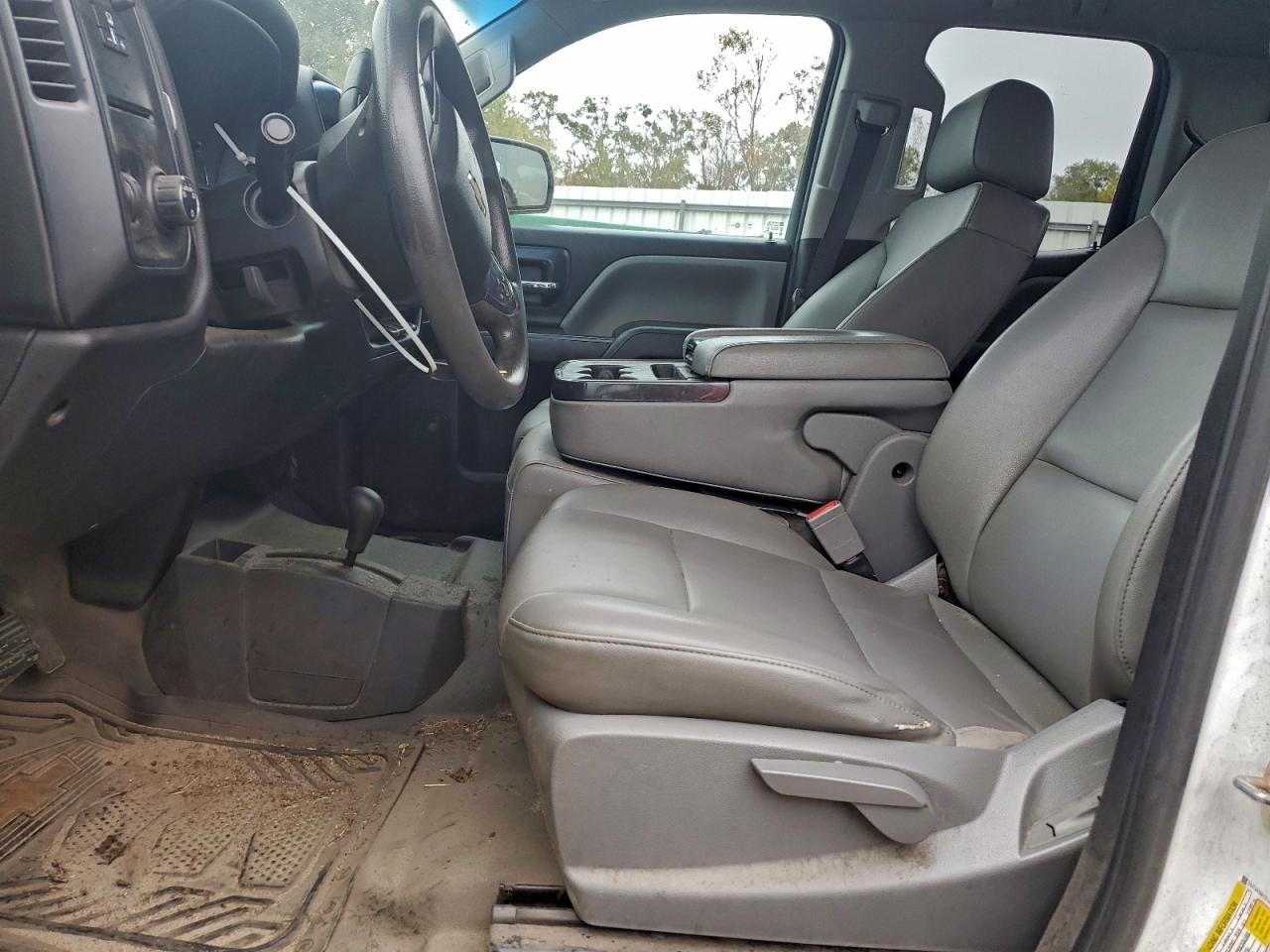 Chevrolet Silverado K1500 Image 8