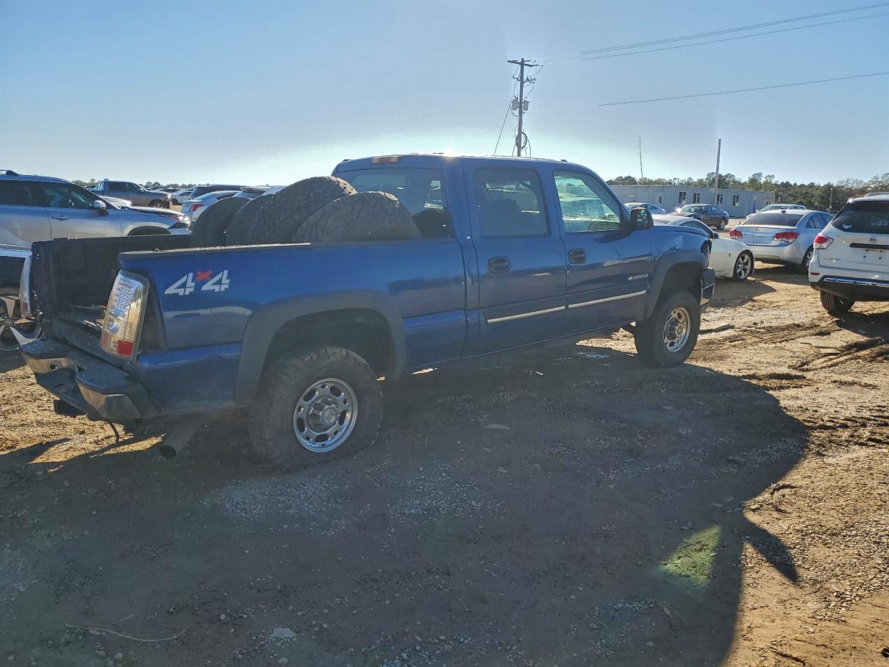 Chevrolet Silverado K2500 Heavy Duty Image 7