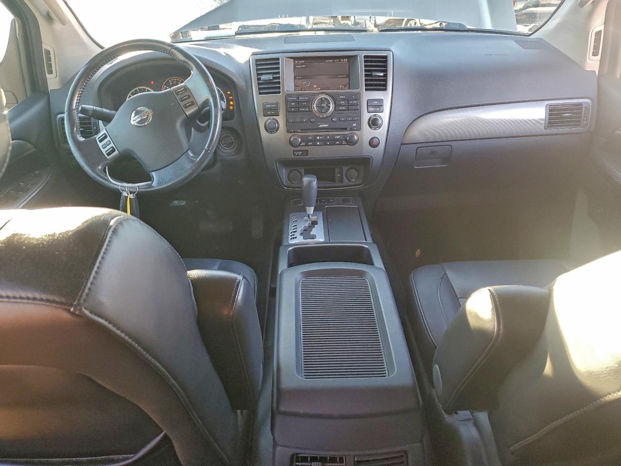 Nissan Armada Se Image 4