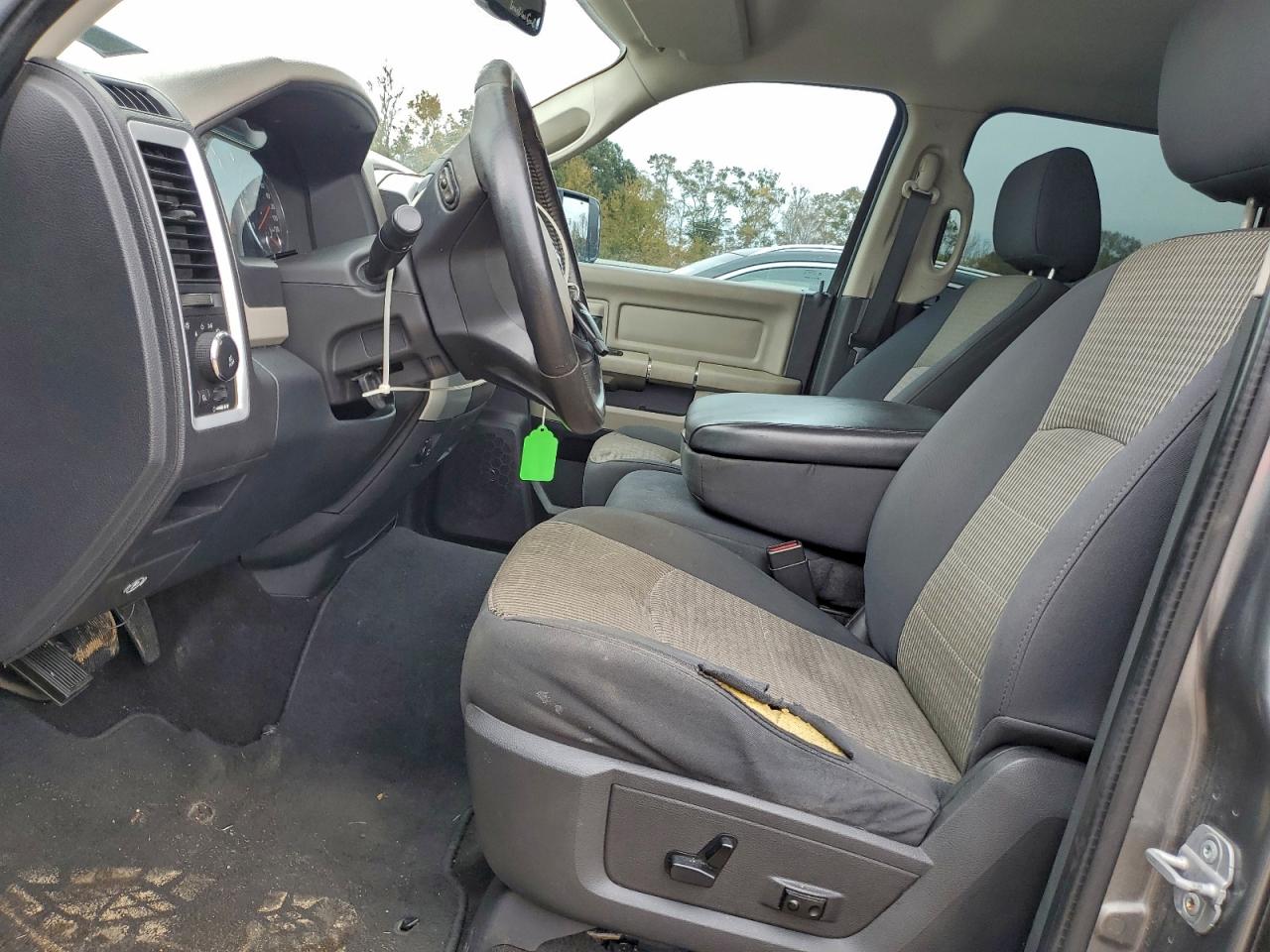 Dodge Ram 1500 Image 11