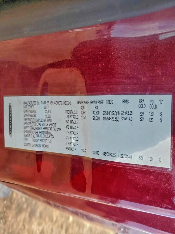 Freightliner Cascadia 1 Image 2