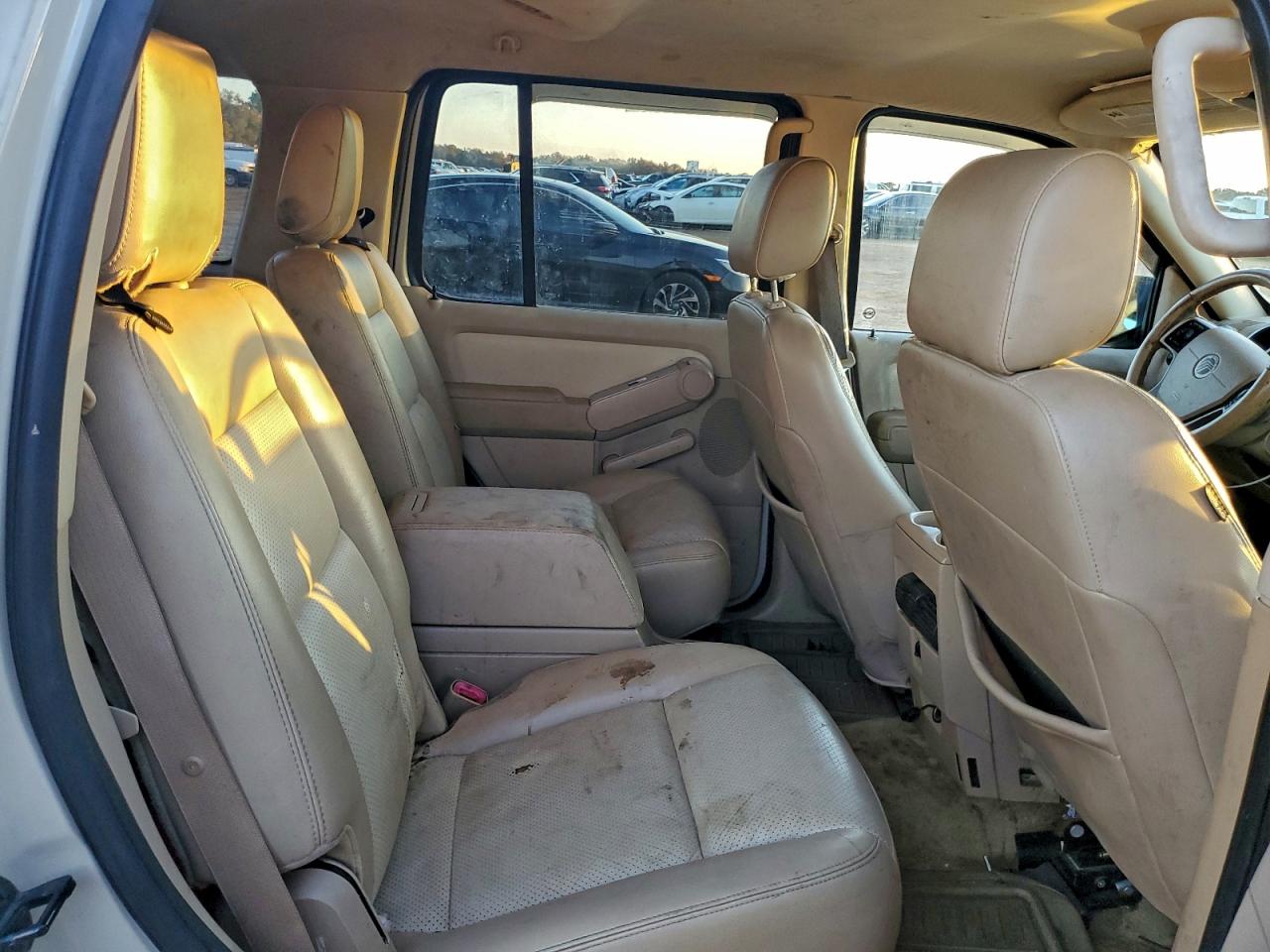 Mercury Mountainer Luxury Image 8