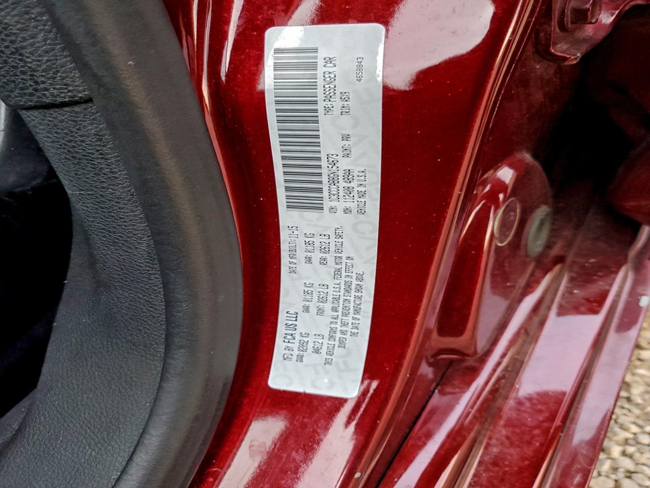 Chrysler 200 Limited Image 12